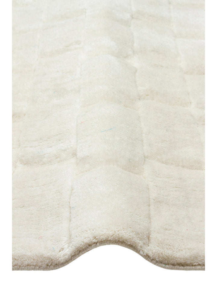 Fluffy Serisi 3D Oyma El Dokuma Salon Oturma Odası Yatak Odası Koridor Antre Modern Halı IVORY - Carpetdocia