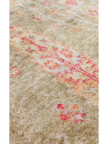 Oushak Carnaval 100% Natural Easy to Clean Handcrafted TENCEL™ Modern Uşak Carpet 08 GREEN AUTUMN Q