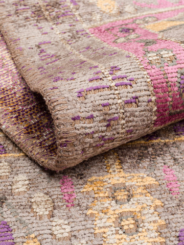 Ruggadocia Mamluk Mor Bahçe Desenli Halı detay