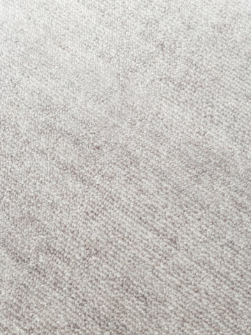 Victoria %100 TENCEL™ Lyocell El Emeği ile Üretilen Halı SILVER MIST doku detayı